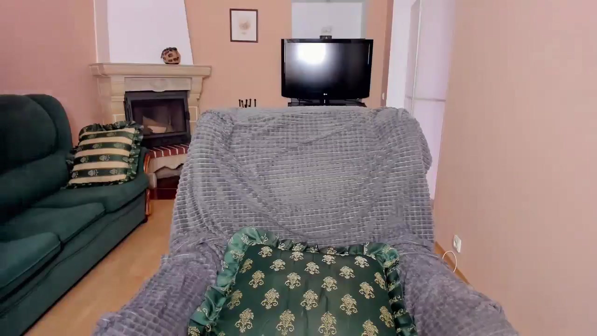 Gallery image thumbnail from Mia_Gallager's myfreecams stream on, 09/17/2025, 13:49 image 3 of 20