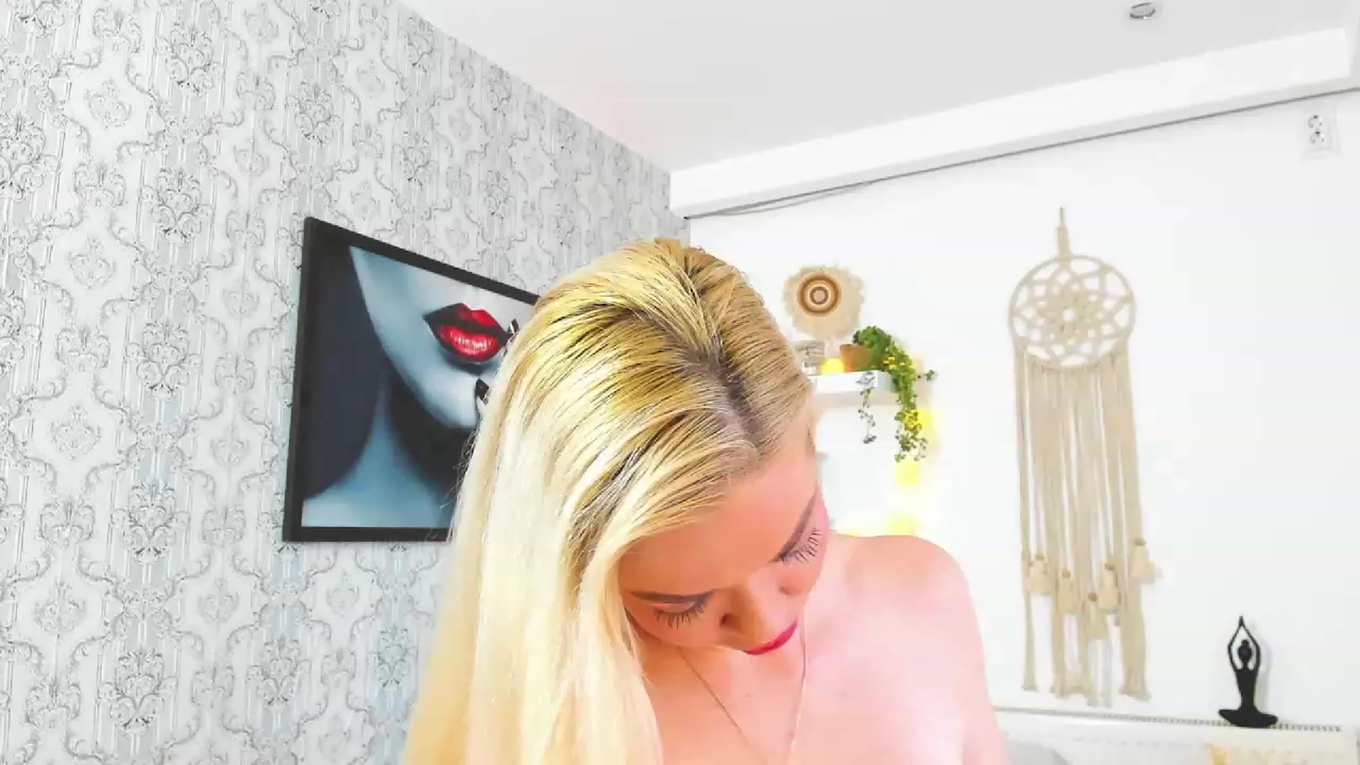 Gallery image thumbnail from Mia_Karakova's myfreecams stream on, 02/09/2023, 13:52 image 18 of 20