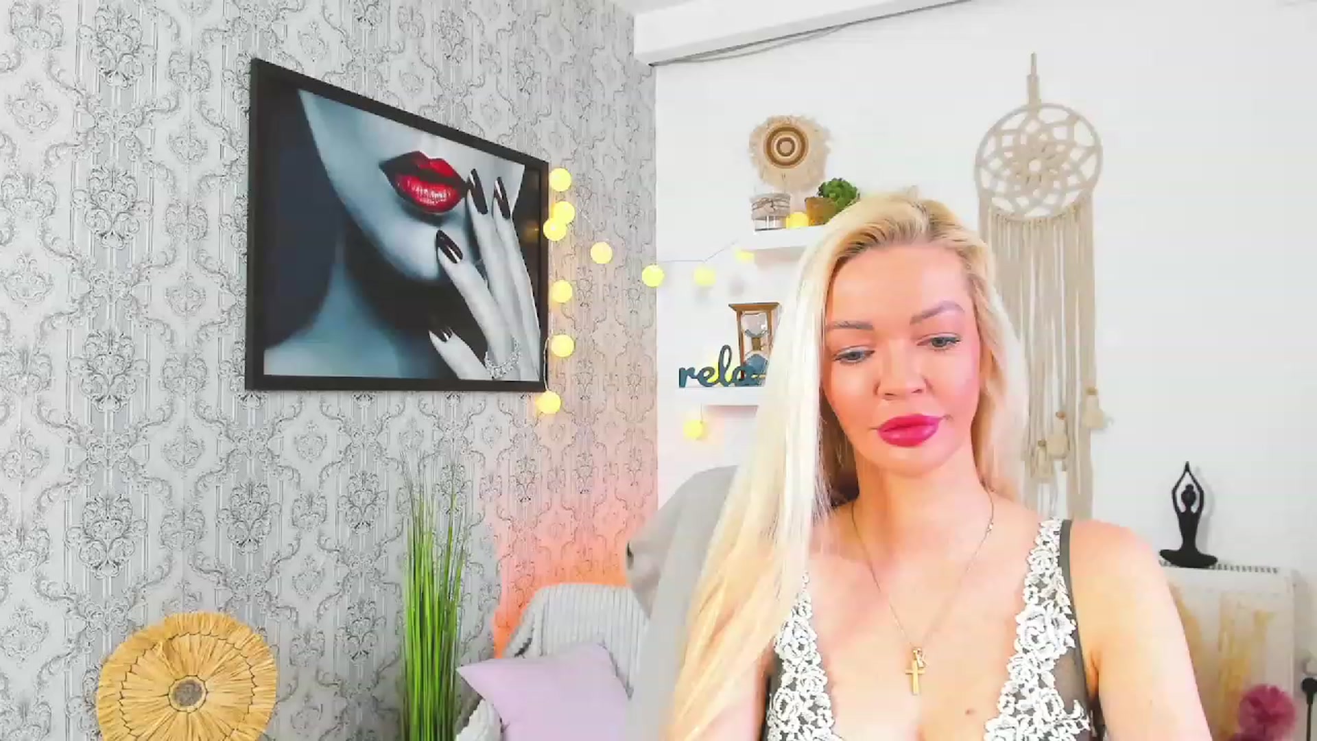 Gallery image thumbnail from Mia_Karakova's myfreecams stream on, 02/10/2023, 09:34 image 20 of 20
