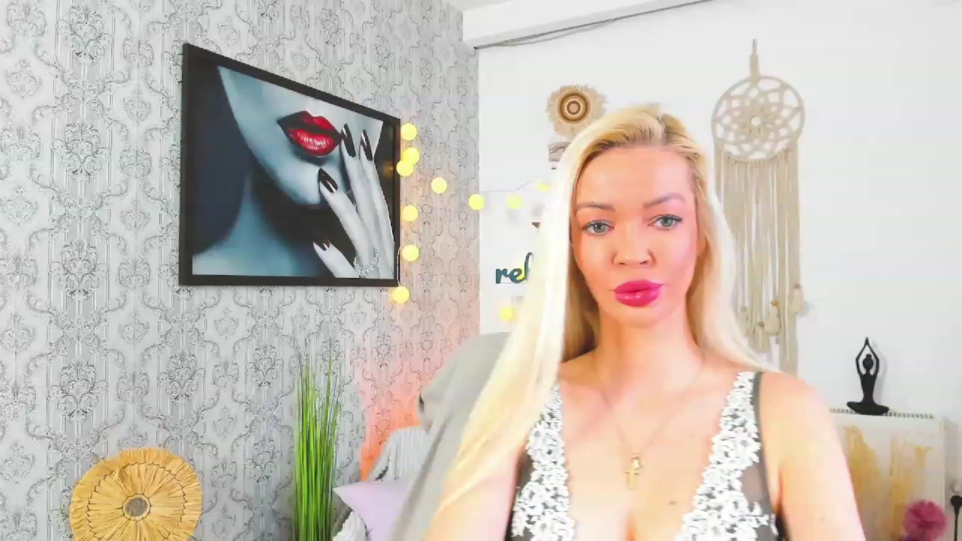 Gallery image thumbnail from Mia_Karakova's myfreecams stream on, 02/10/2023, 09:34 image 4 of 20