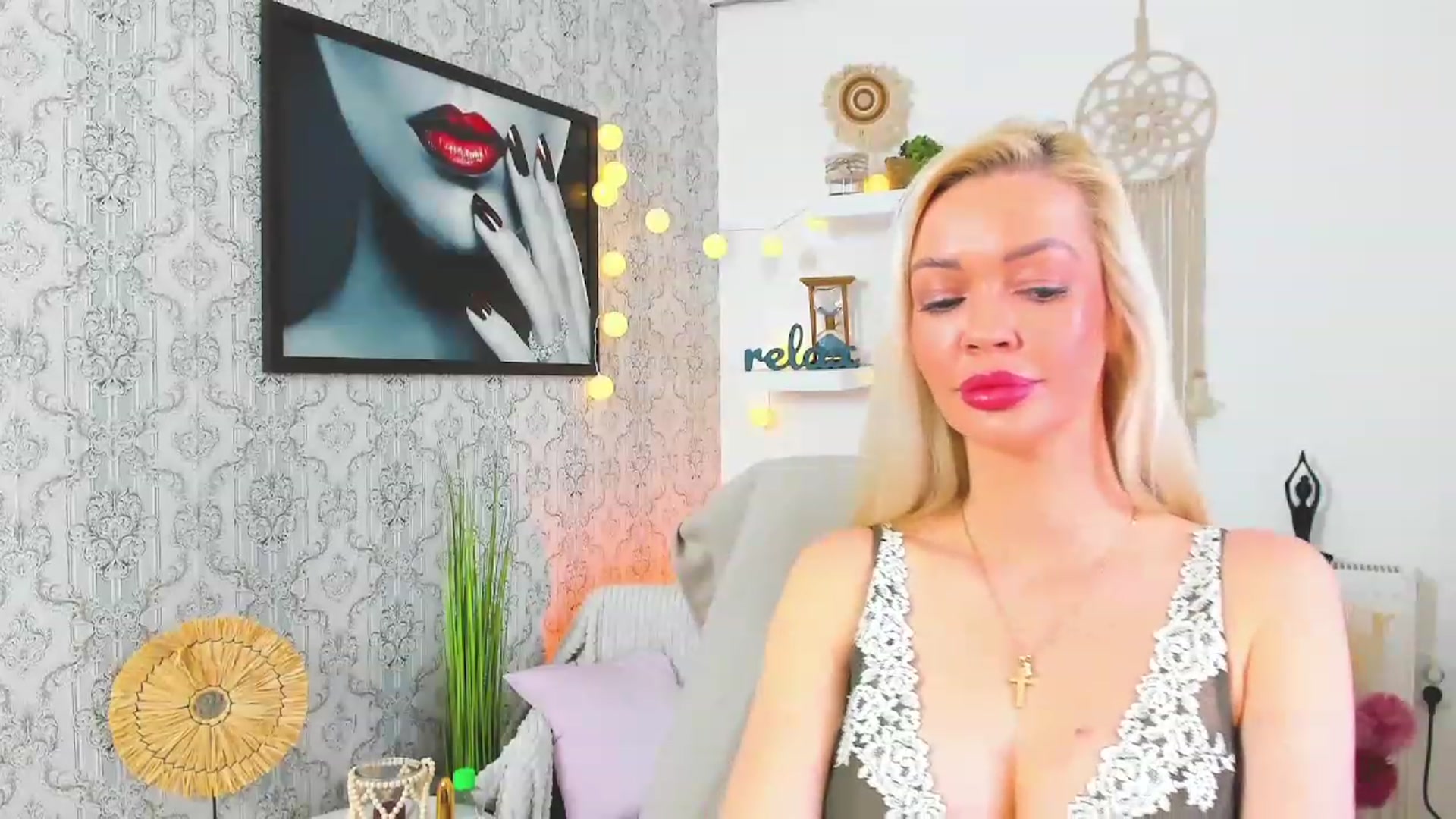 Gallery image thumbnail from Mia_Karakova's myfreecams stream on, 02/10/2023, 13:45 image 20 of 20