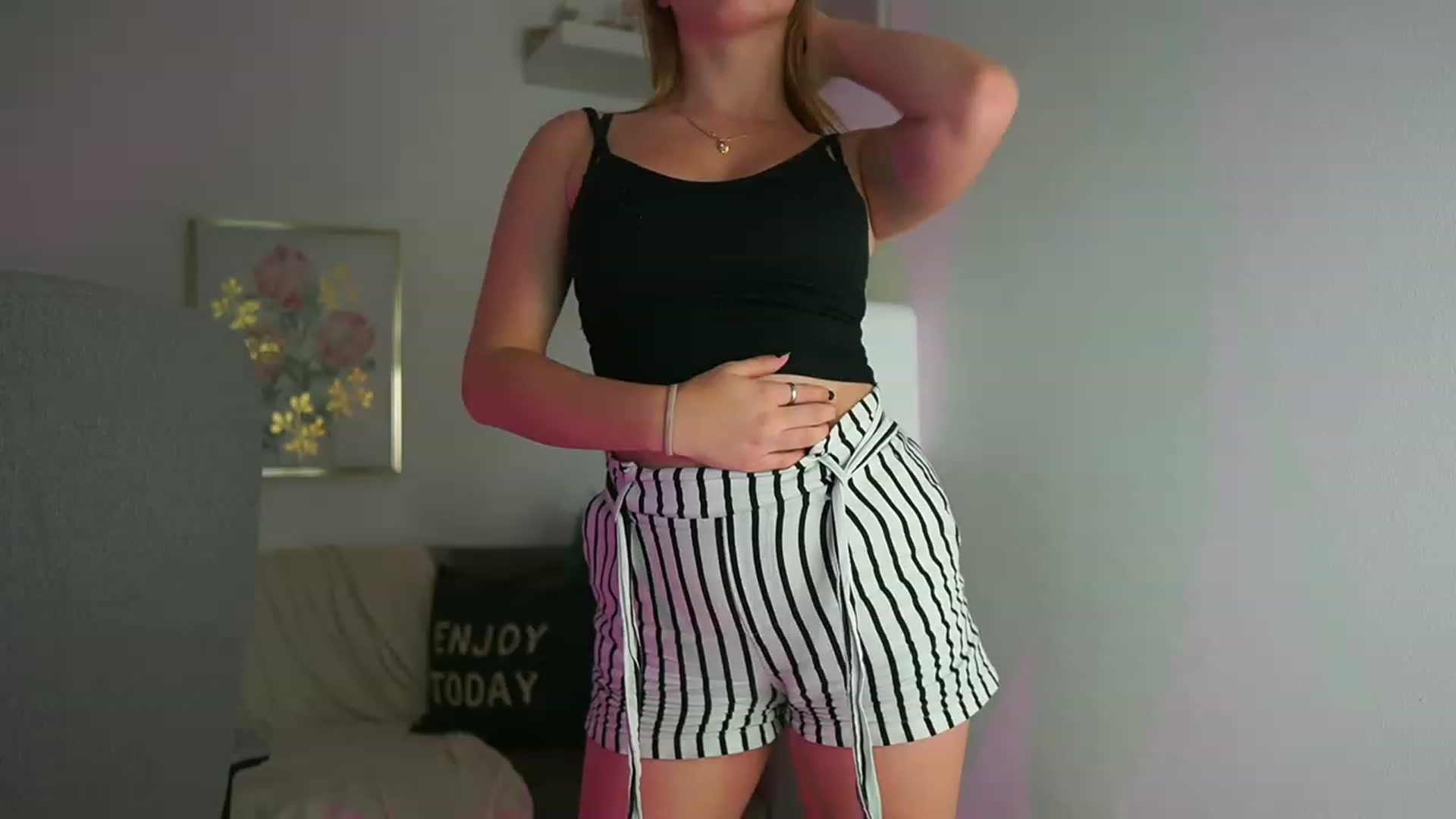 Gallery image thumbnail from Mia_Melano_'s myfreecams stream on, 09/10/2023, 14:24 image 6 of 20