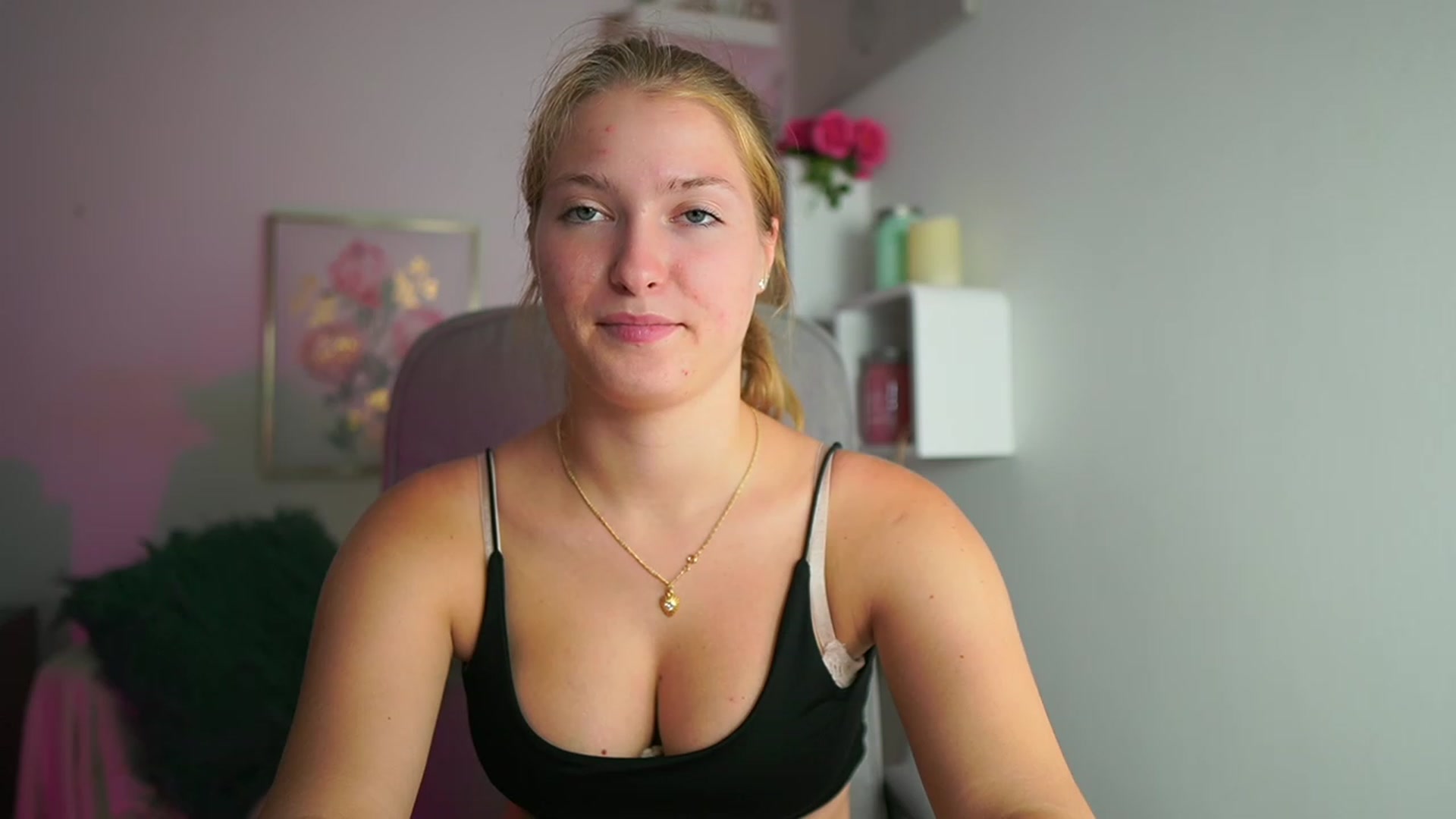 Gallery image thumbnail from Mia_Melano_'s myfreecams stream on, 09/12/2023, 16:01 image 3 of 20