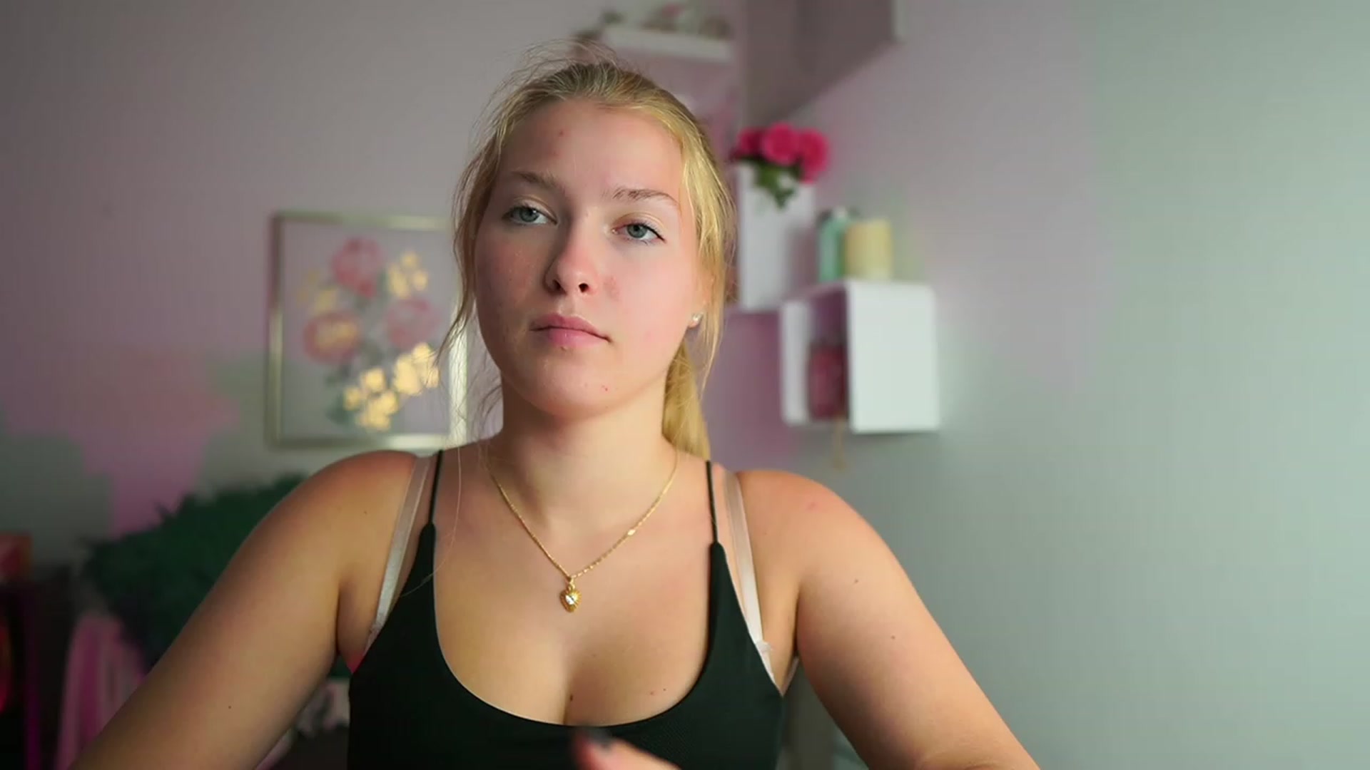 Gallery image thumbnail from Mia_Melano_'s myfreecams stream on, 09/12/2023, 18:09 image 11 of 20