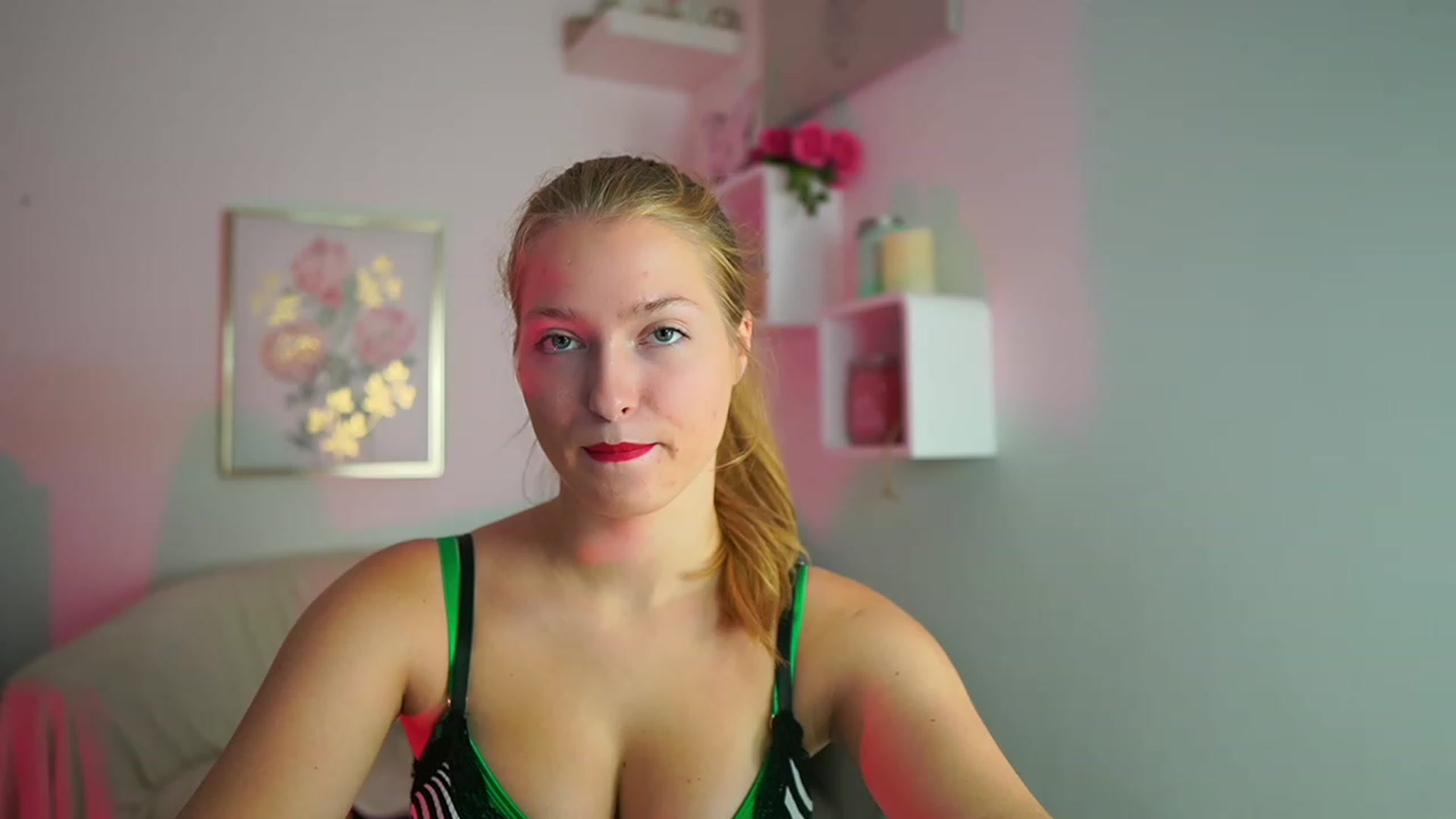 Gallery image thumbnail from Mia_Melano_'s myfreecams stream on, 09/16/2023, 14:37 image 8 of 20