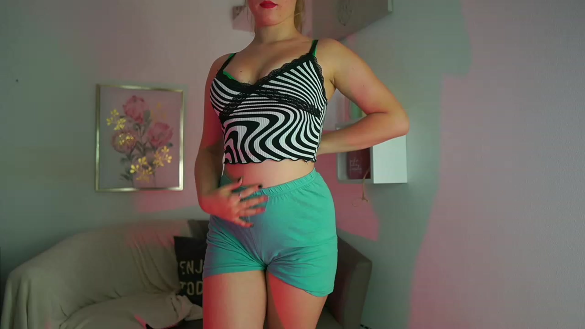 Gallery image thumbnail from Mia_Melano_'s myfreecams stream on, 09/16/2023, 14:37 image 4 of 20