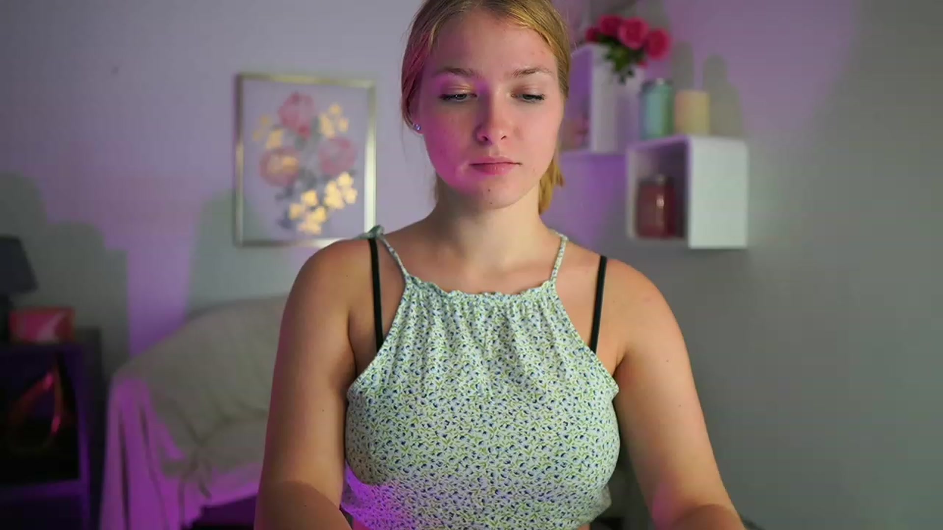 Gallery image thumbnail from Mia_Melano_'s myfreecams stream on, 09/25/2023, 15:12 image 16 of 20