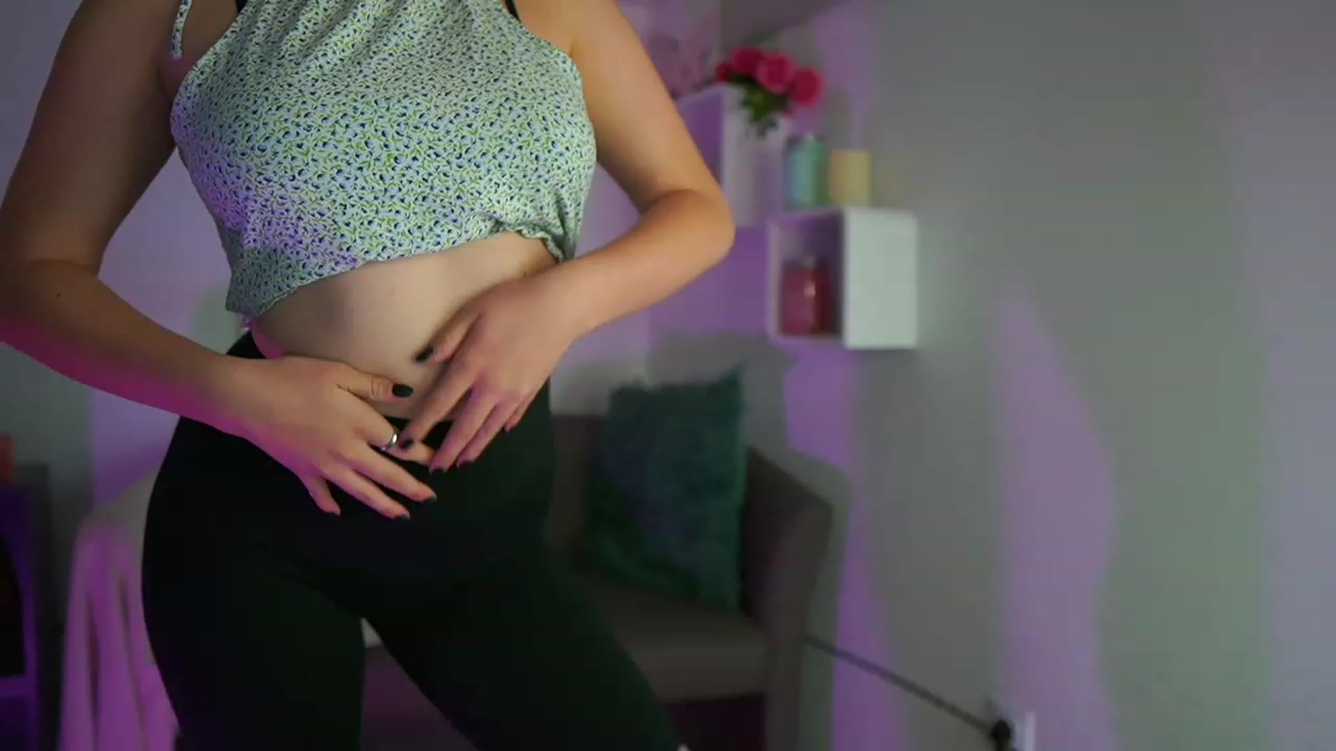 Gallery image thumbnail from Mia_Melano_'s myfreecams stream on, 09/25/2023, 17:54 image 4 of 20