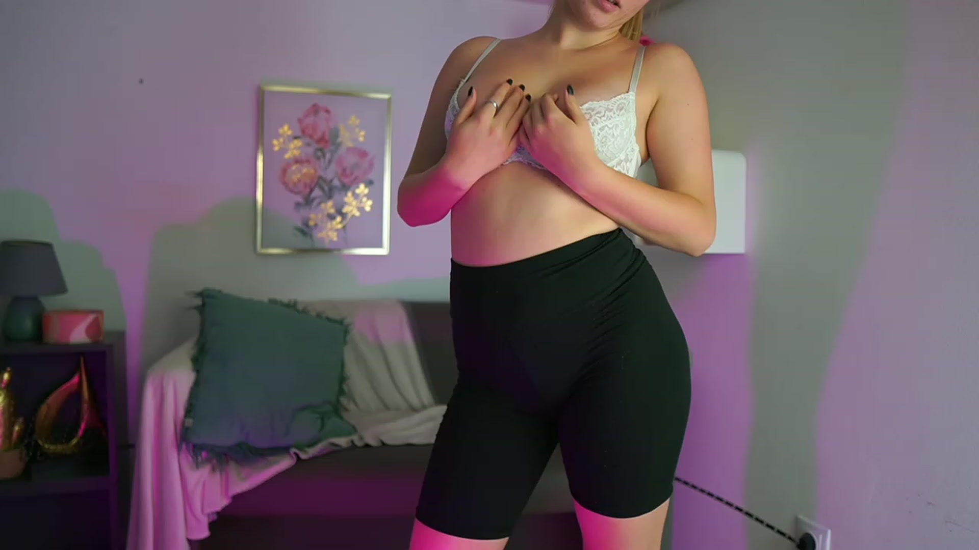 Gallery image thumbnail from Mia_Melano_'s myfreecams stream on, 09/26/2023, 16:55 image 10 of 20