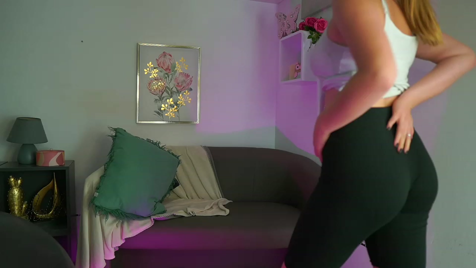 Gallery image thumbnail from Mia_Melano_'s myfreecams stream on, 09/26/2023, 17:39 image 2 of 20