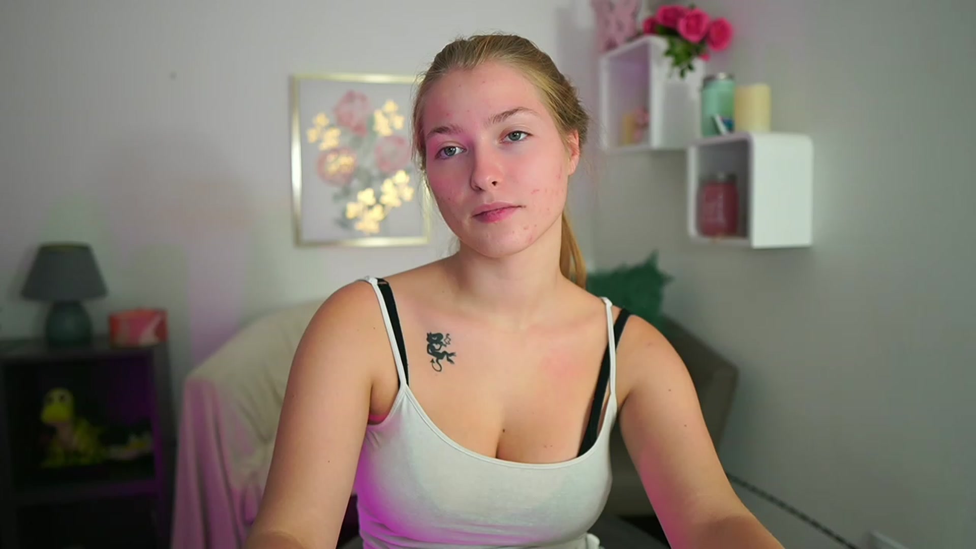 Gallery image thumbnail from Mia_Melano_'s myfreecams stream on, 10/09/2023, 14:37 image 14 of 20