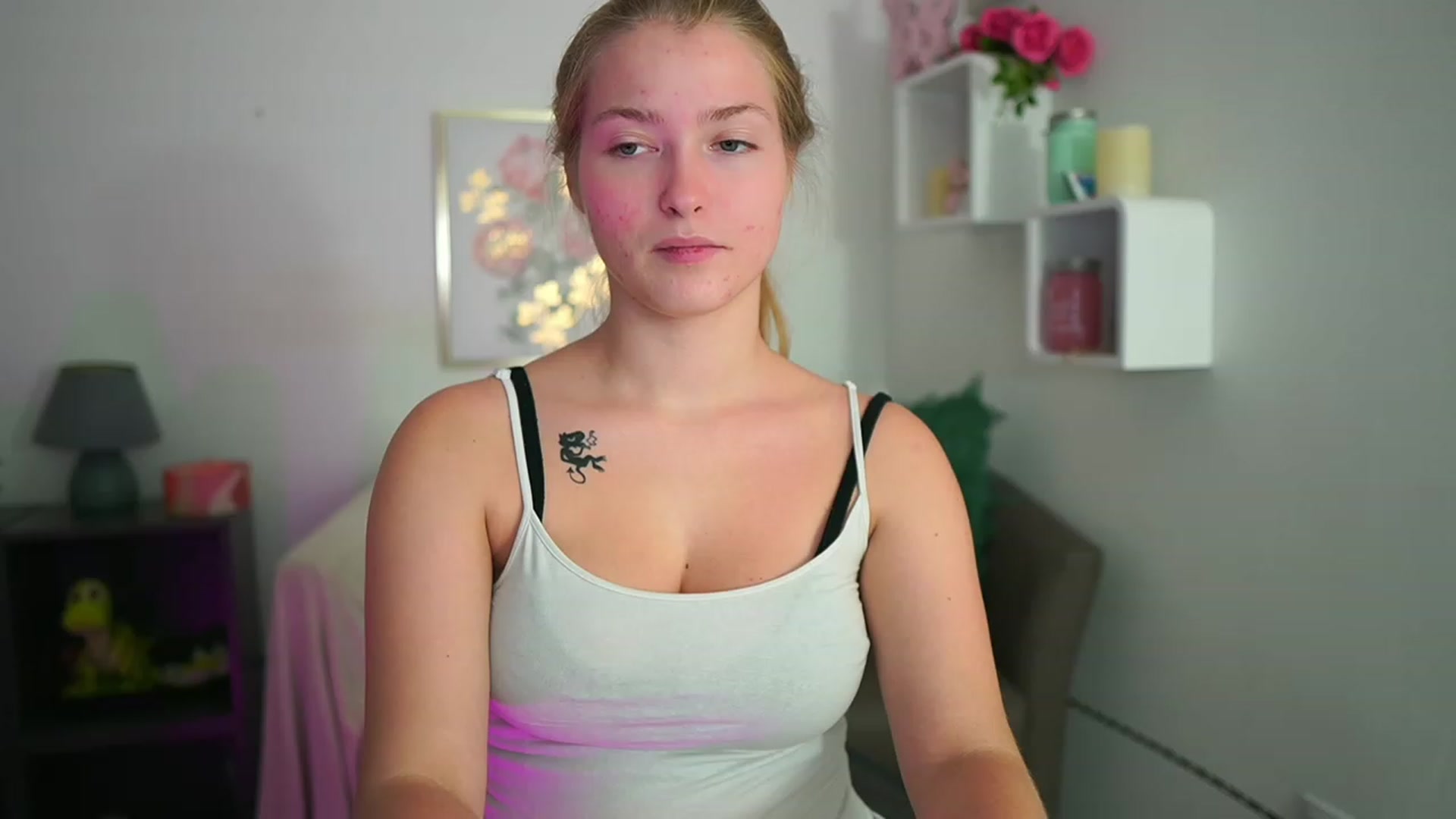 Gallery image thumbnail from Mia_Melano_'s myfreecams stream on, 10/09/2023, 14:37 image 7 of 20