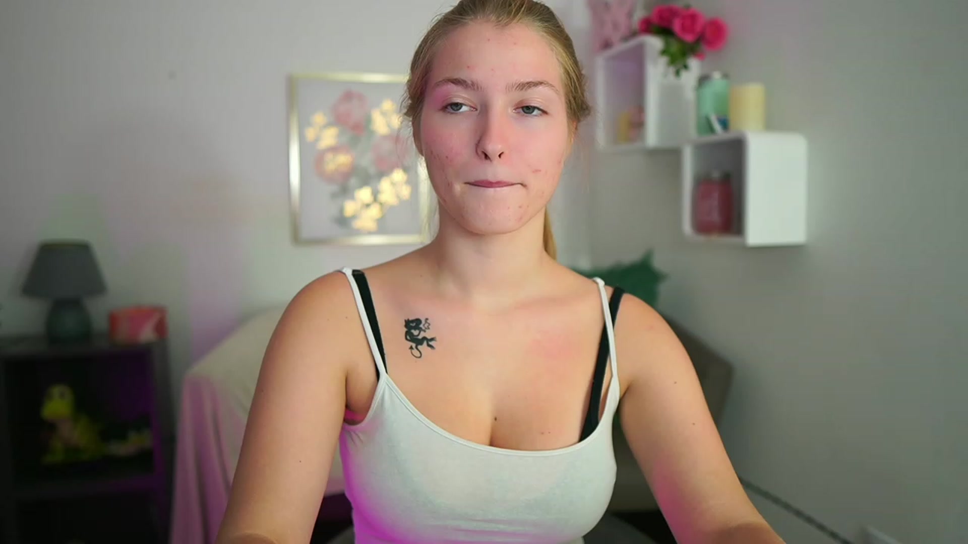 Gallery image thumbnail from Mia_Melano_'s myfreecams stream on, 10/09/2023, 14:37 image 13 of 20
