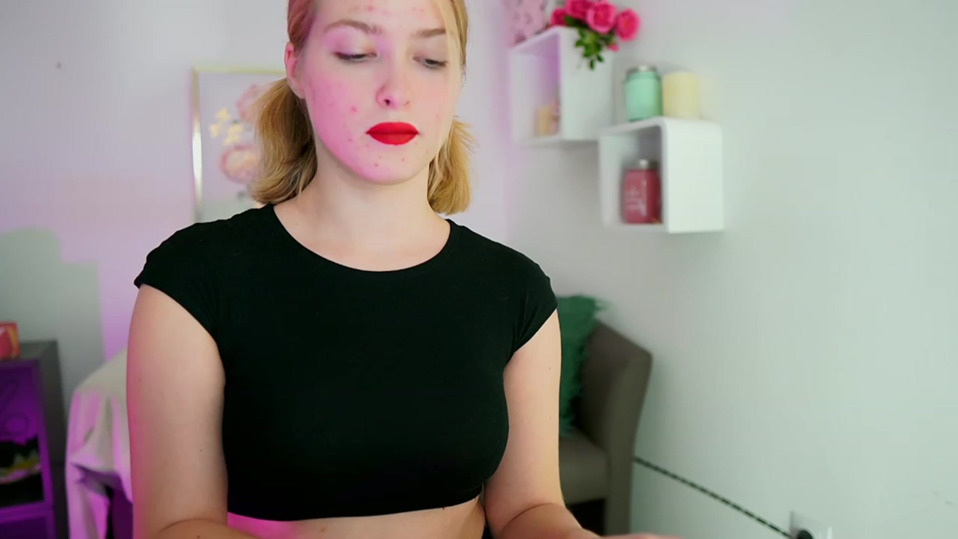 Gallery image thumbnail from Mia_Melano_'s myfreecams stream on, 10/20/2023, 13:27 image 7 of 20
