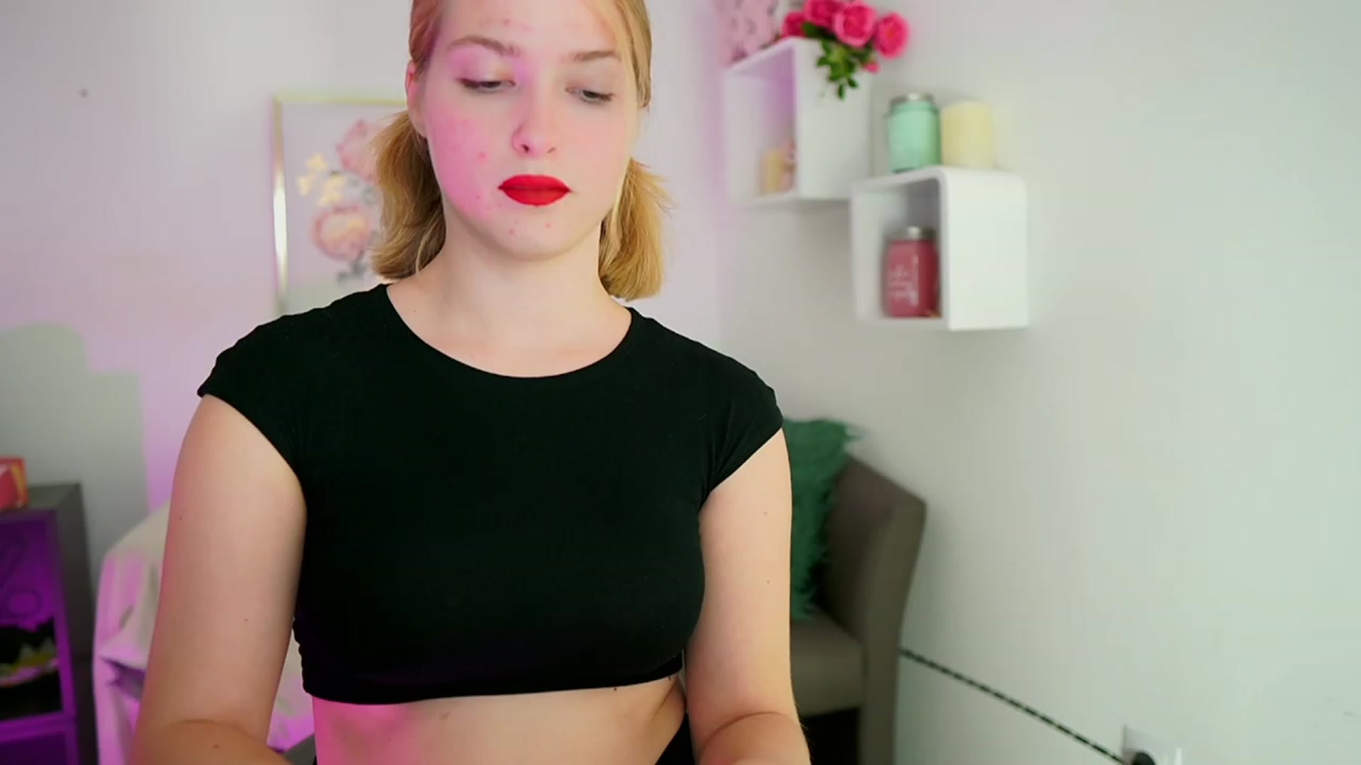 Gallery image thumbnail from Mia_Melano_'s myfreecams stream on, 10/20/2023, 13:27 image 10 of 20