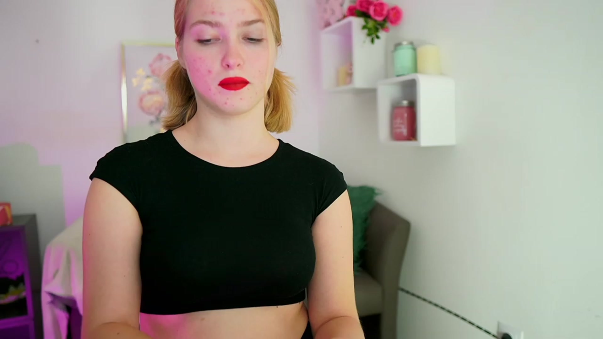 Gallery image thumbnail from Mia_Melano_'s myfreecams stream on, 10/20/2023, 13:27 image 9 of 20