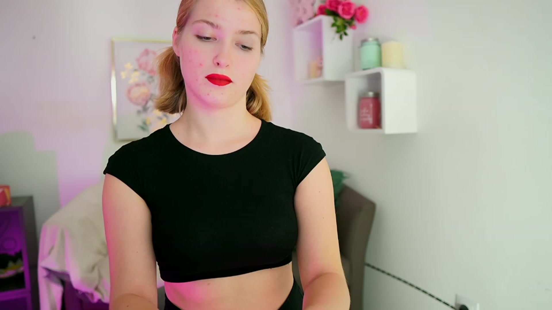 Gallery image thumbnail from Mia_Melano_'s myfreecams stream on, 10/20/2023, 13:27 image 13 of 20