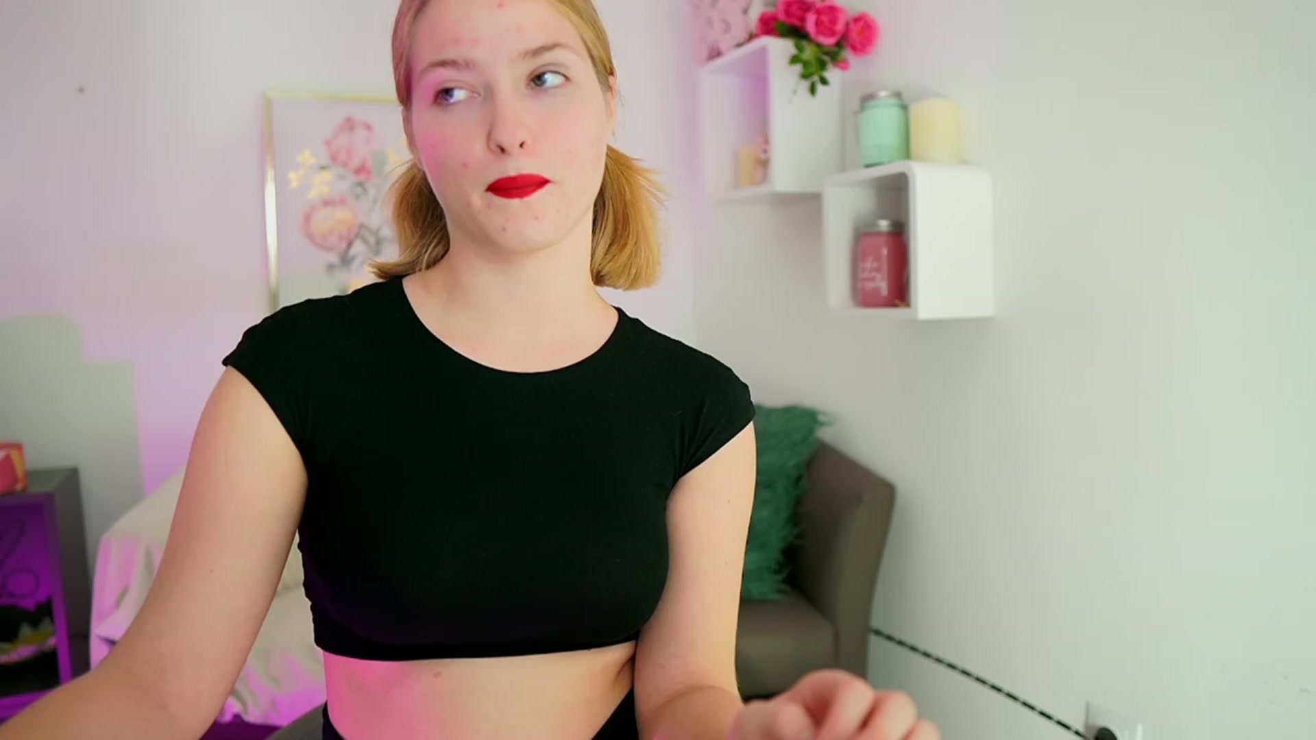 Gallery image thumbnail from Mia_Melano_'s myfreecams stream on, 10/20/2023, 13:27 image 12 of 20