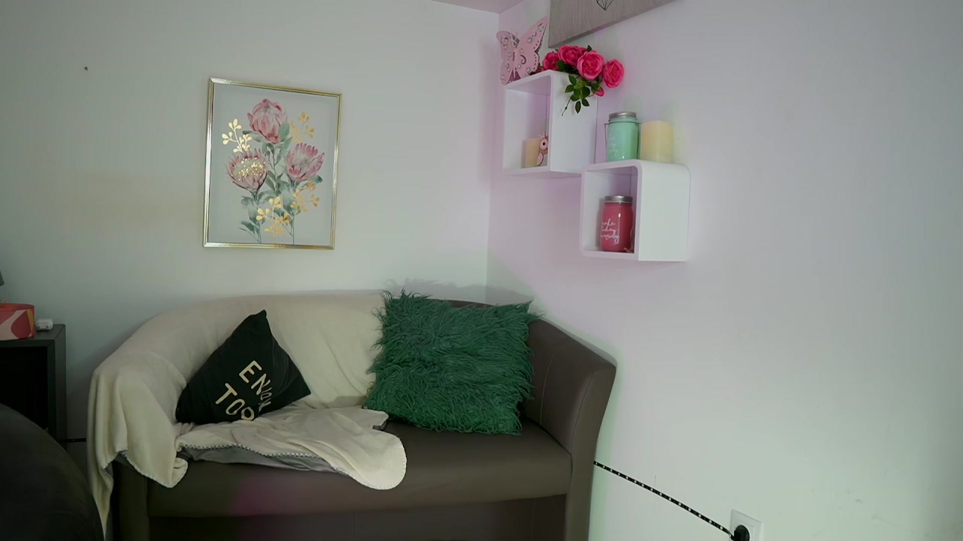 Gallery image thumbnail from Mia_Melano_'s myfreecams stream on, 10/23/2023, 12:58 image 5 of 20