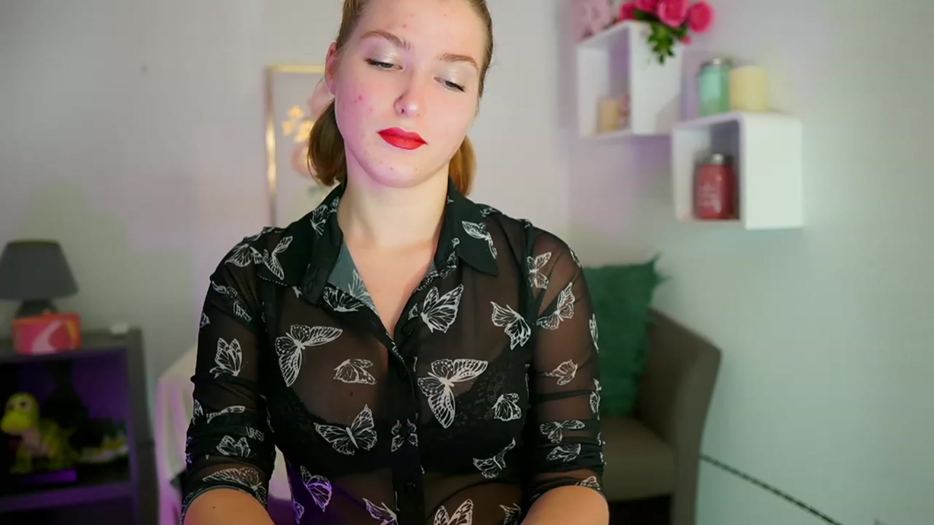 Gallery image thumbnail from Mia_Melano_'s myfreecams stream on, 10/24/2023, 19:00 image 1 of 20
