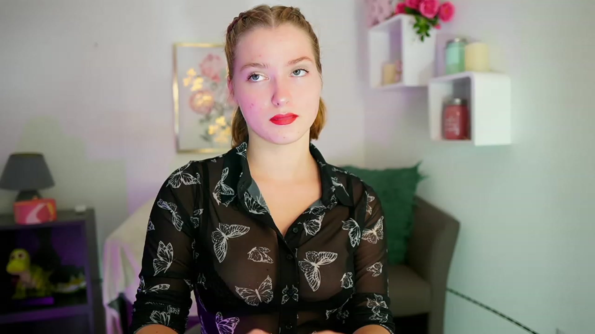 Gallery image thumbnail from Mia_Melano_'s myfreecams stream on, 10/24/2023, 19:00 image 13 of 20