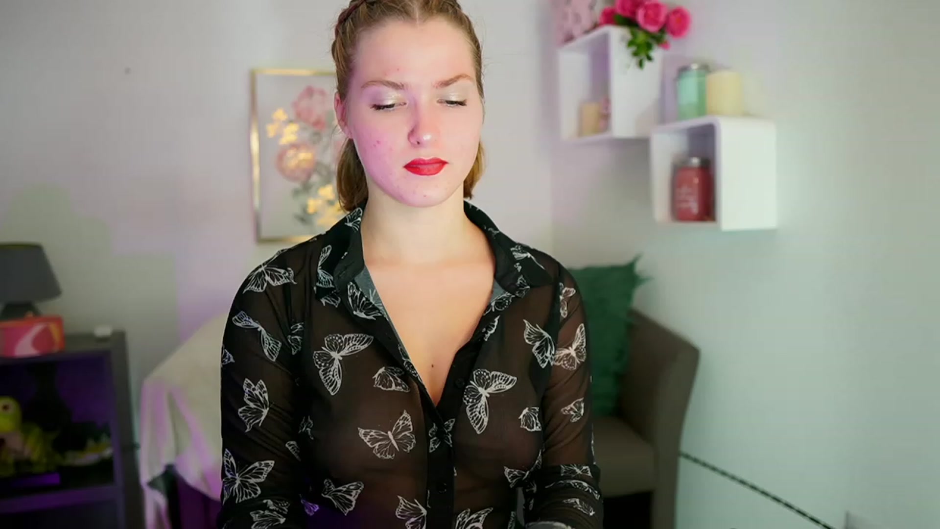 Gallery image thumbnail from Mia_Melano_'s myfreecams stream on, 10/24/2023, 19:00 image 18 of 20