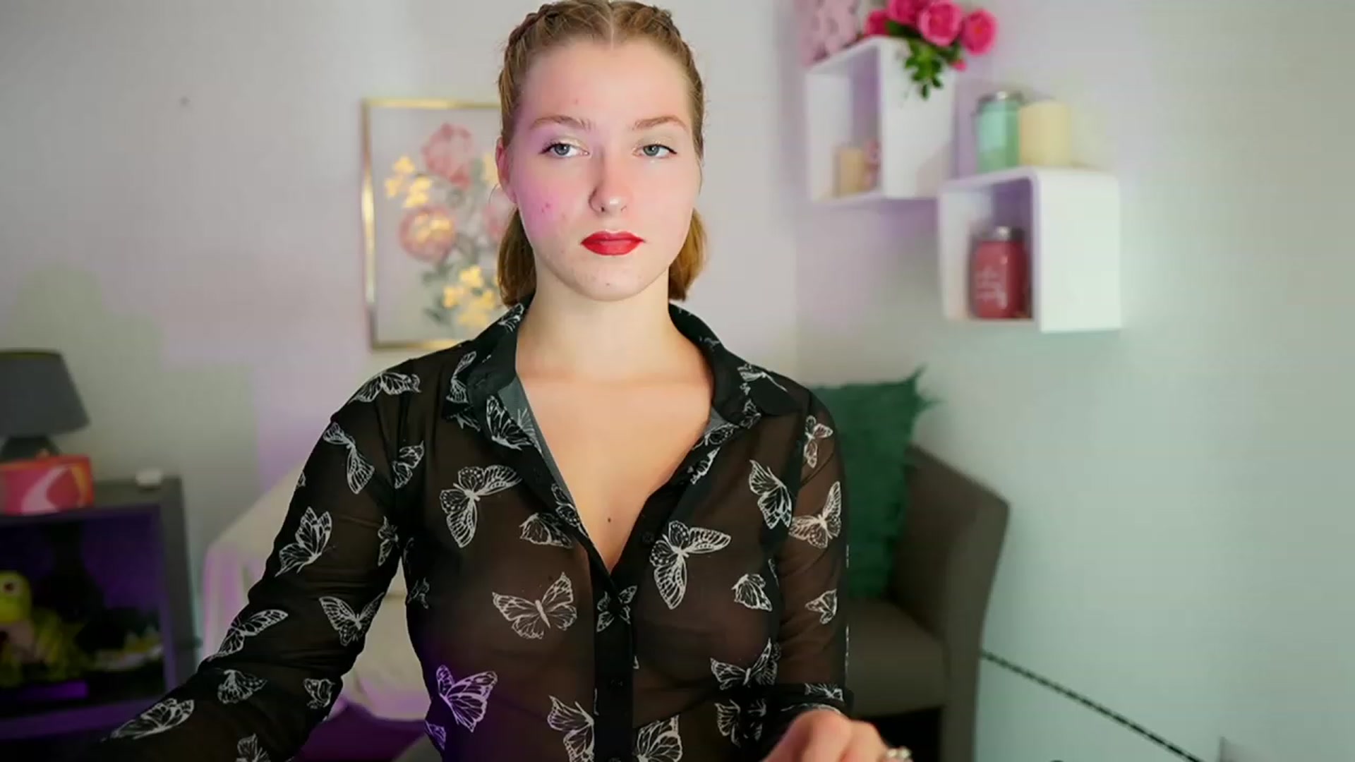 Gallery image thumbnail from Mia_Melano_'s myfreecams stream on, 10/24/2023, 19:00 image 17 of 20