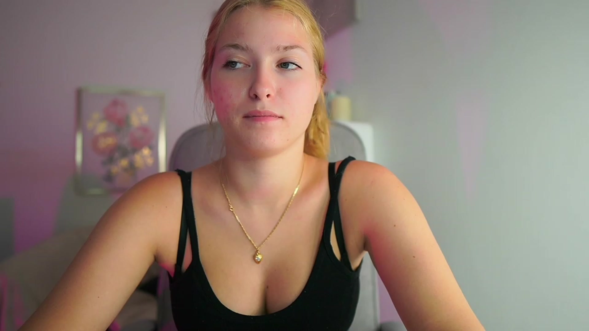Gallery image thumbnail from Mia_Melano_'s myfreecams stream on, 01/01/2024, 08:47 image 18 of 20