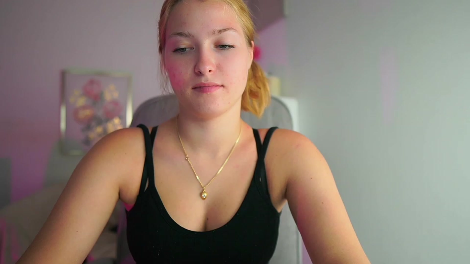 Gallery image thumbnail from Mia_Melano_'s myfreecams stream on, 01/01/2024, 09:53 image 11 of 20
