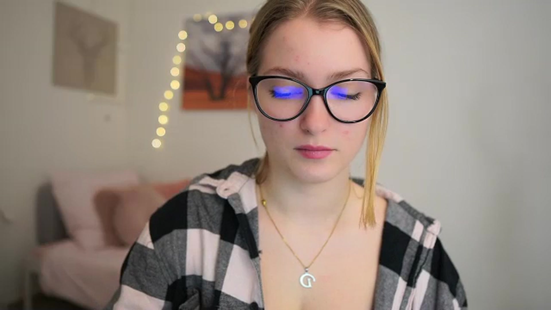 Gallery image thumbnail from Mia_Melano_'s myfreecams stream on, 02/02/2024, 10:35 image 1 of 20