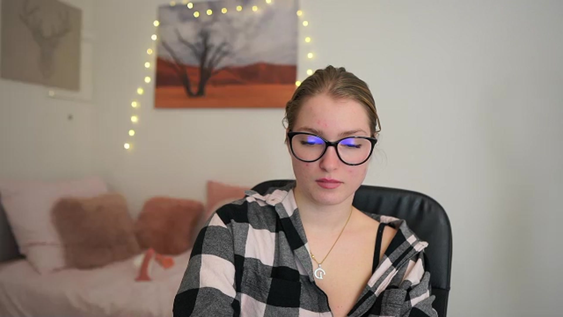 Gallery image thumbnail from Mia_Melano_'s myfreecams stream on, 02/02/2024, 13:15 image 2 of 20