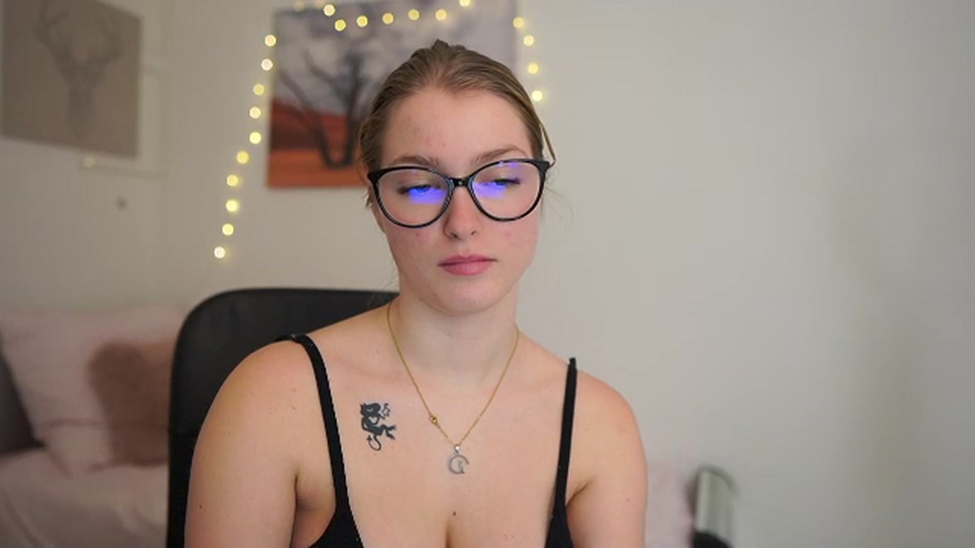 Gallery image thumbnail from Mia_Melano_'s myfreecams stream on, 02/02/2024, 14:06 image 6 of 20