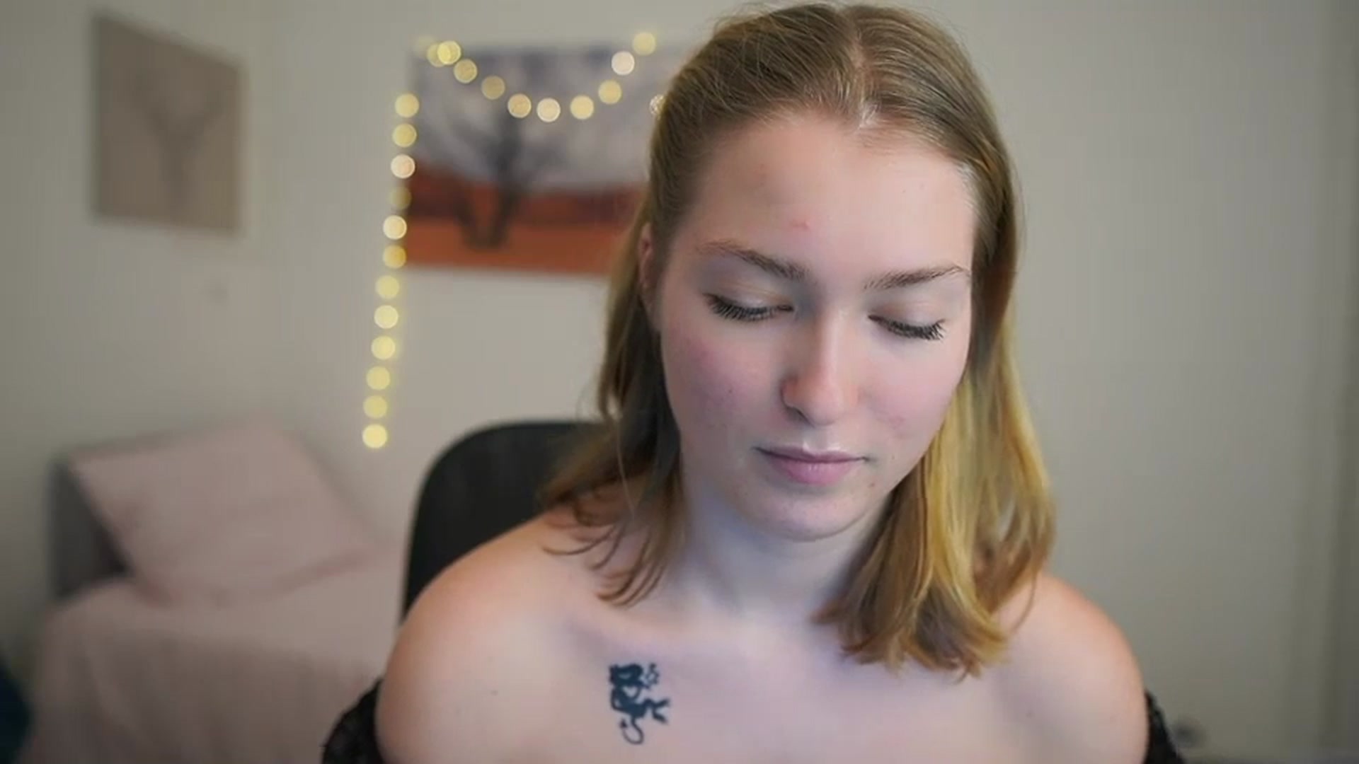 Gallery image thumbnail from Mia_Melano_'s myfreecams stream on, 02/10/2024, 14:02 image 17 of 20