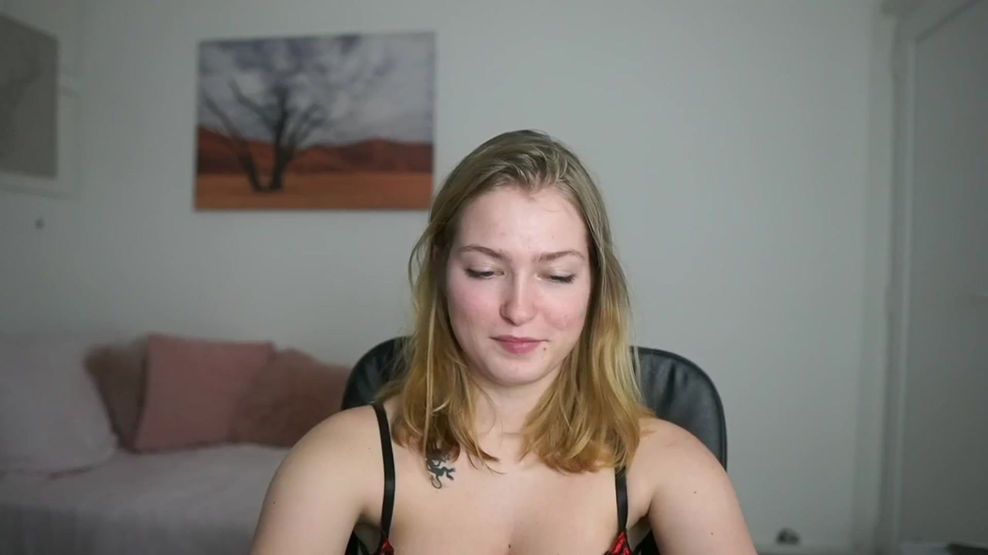 Gallery image thumbnail from Mia_Melano_'s myfreecams stream on, 03/12/2024, 15:54 image 18 of 20