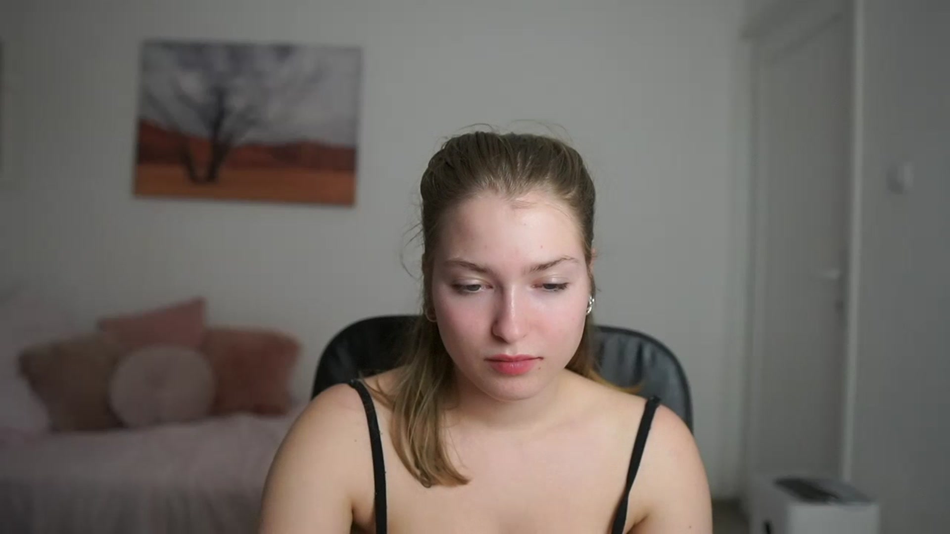 Gallery image thumbnail from Mia_Melano_'s myfreecams stream on, 03/14/2024, 20:11 image 2 of 20