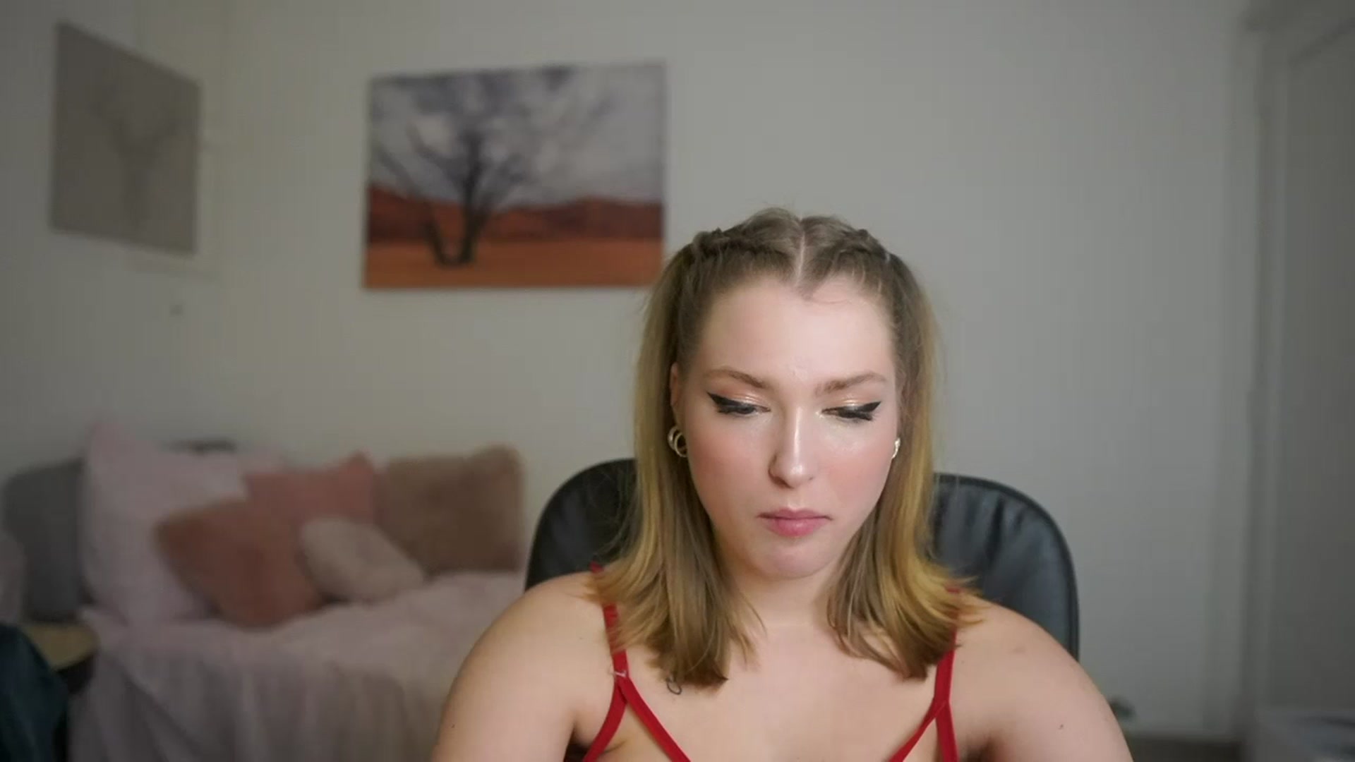 Gallery image thumbnail from Mia_Melano_'s myfreecams stream on, 03/16/2024, 19:00 image 1 of 20