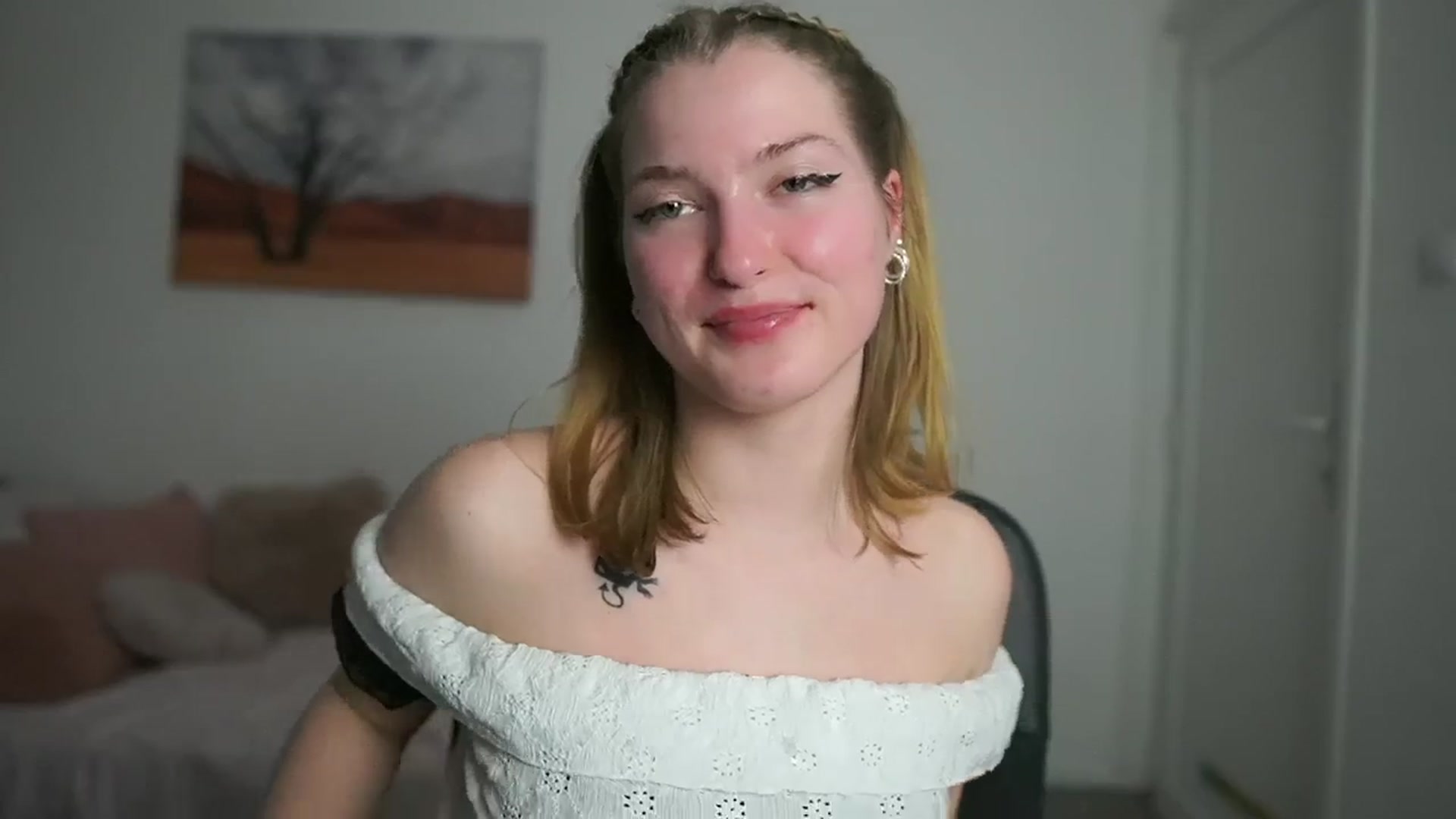 Gallery image thumbnail from Mia_Melano_'s myfreecams stream on, 03/19/2024, 17:10 image 5 of 20