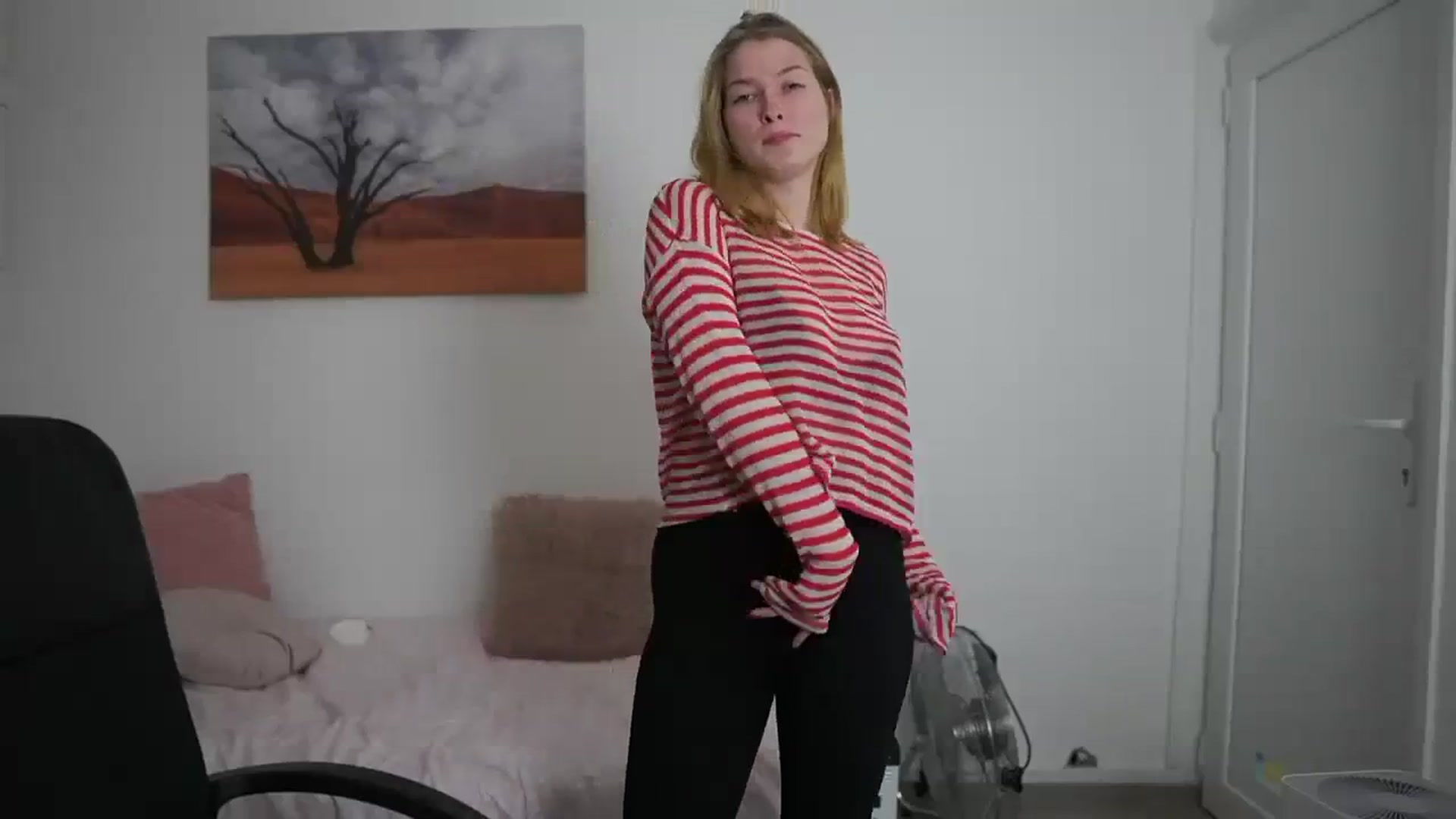 Gallery image thumbnail from Mia_Melano_'s myfreecams stream on, 03/24/2024, 11:22 image 15 of 20