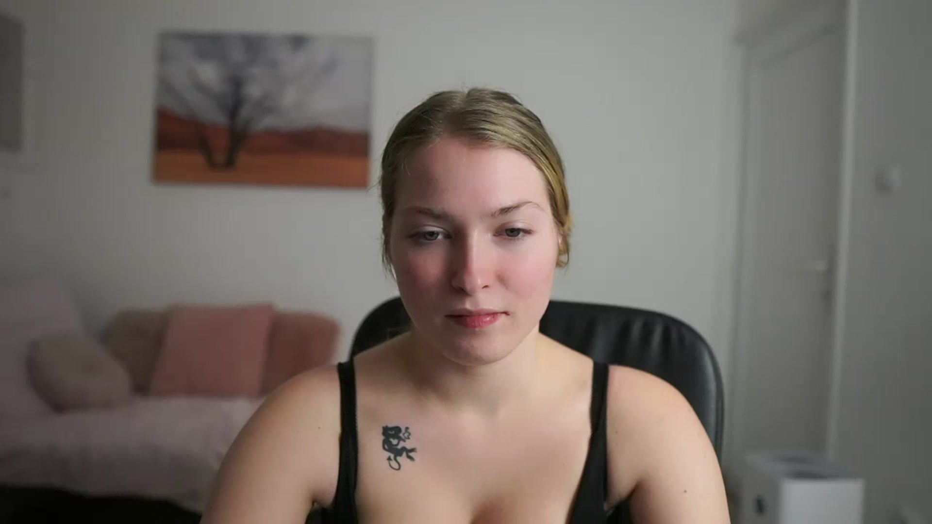 Gallery image thumbnail from Mia_Melano_'s myfreecams stream on, 03/27/2024, 16:23 image 3 of 20