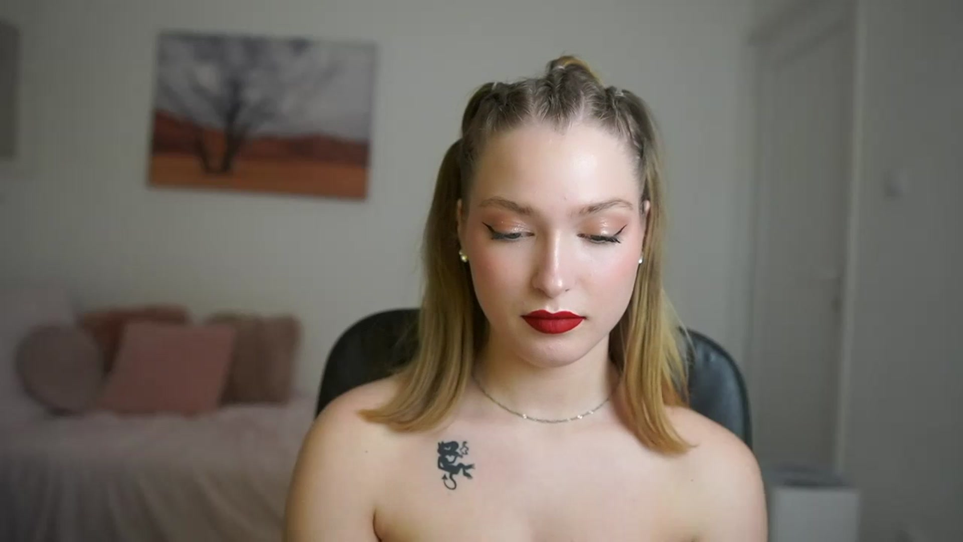Gallery image thumbnail from Mia_Melano_'s myfreecams stream on, 03/28/2024, 16:08 image 3 of 20