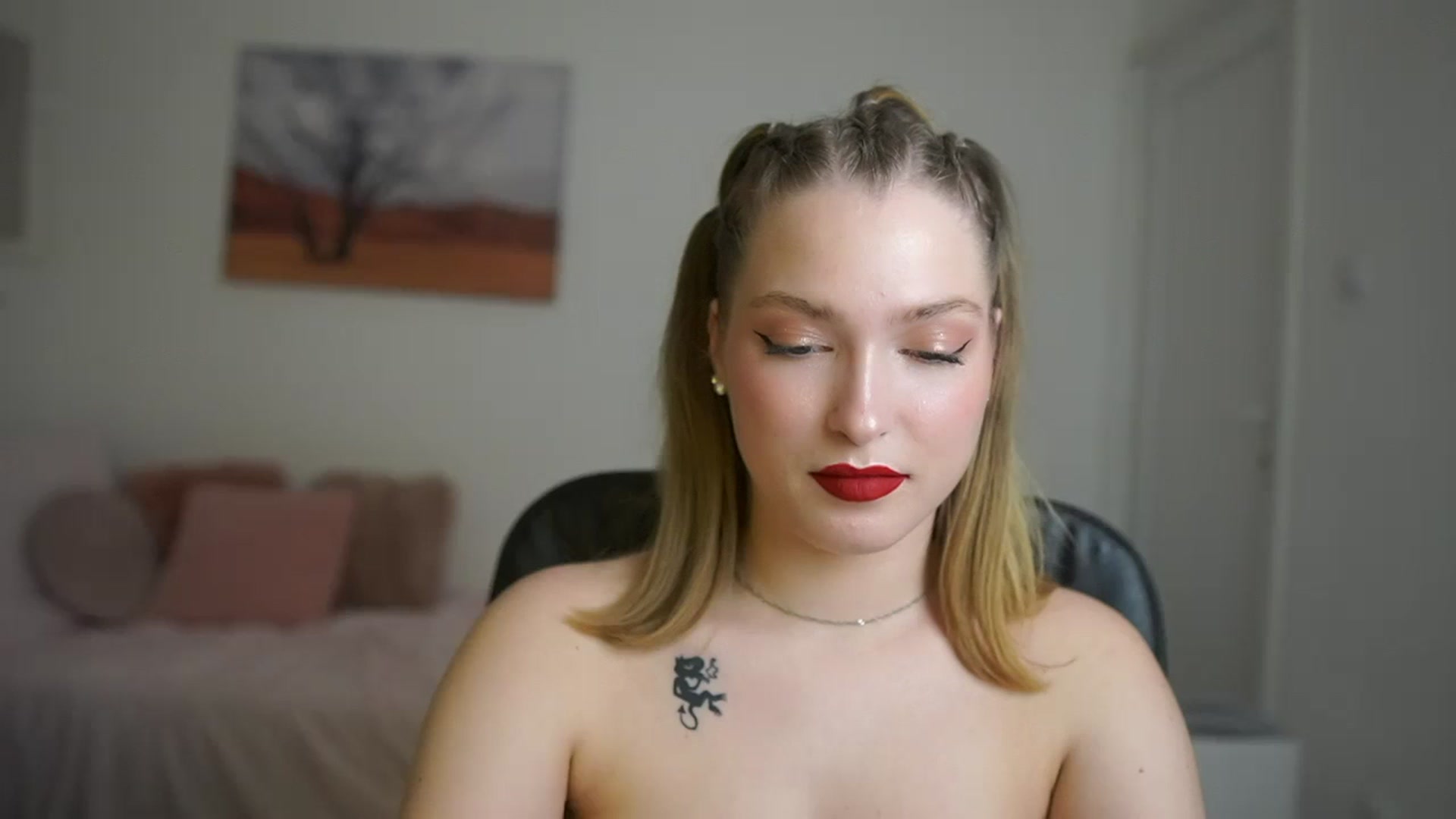Gallery image thumbnail from Mia_Melano_'s myfreecams stream on, 03/28/2024, 16:08 image 4 of 20