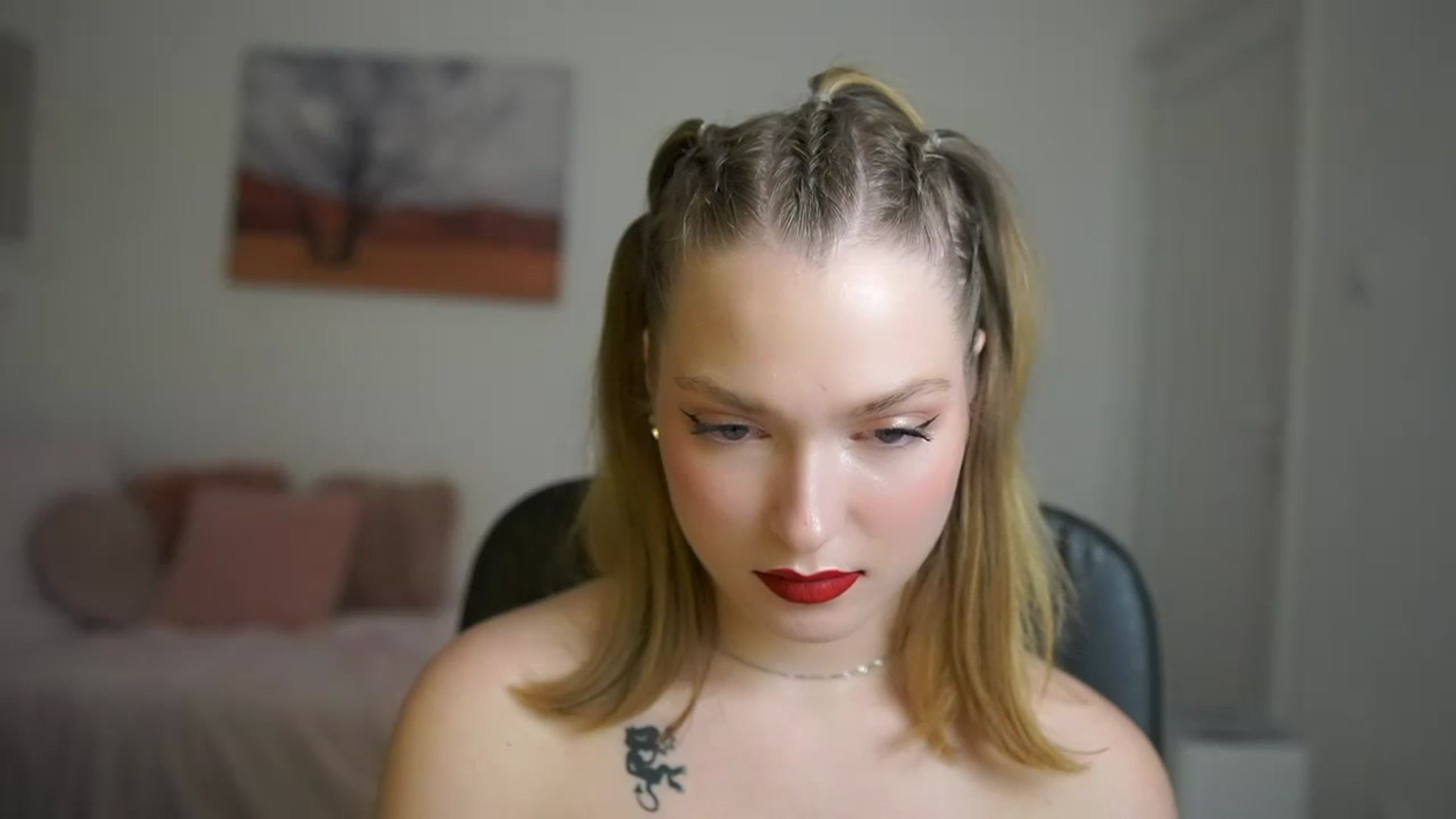 Gallery image thumbnail from Mia_Melano_'s myfreecams stream on, 03/28/2024, 16:08 image 8 of 20