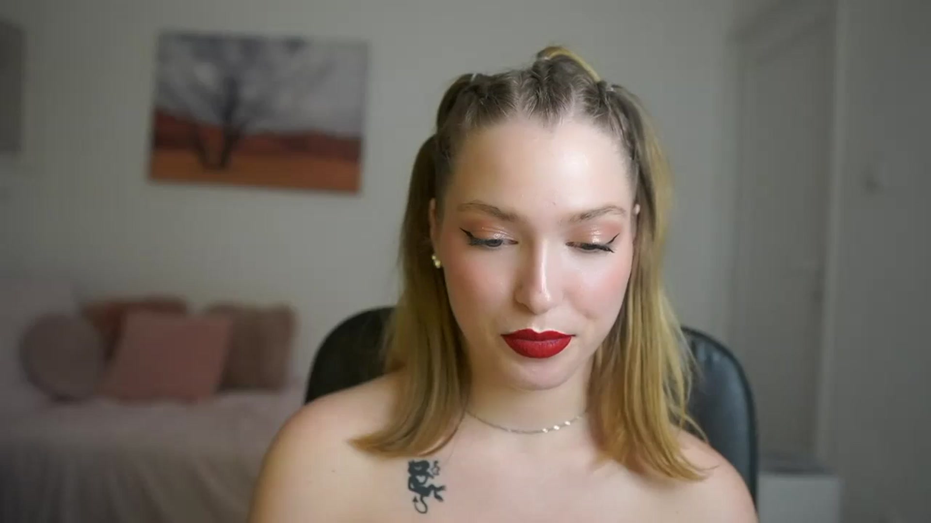 Gallery image thumbnail from Mia_Melano_'s myfreecams stream on, 03/28/2024, 16:08 image 7 of 20