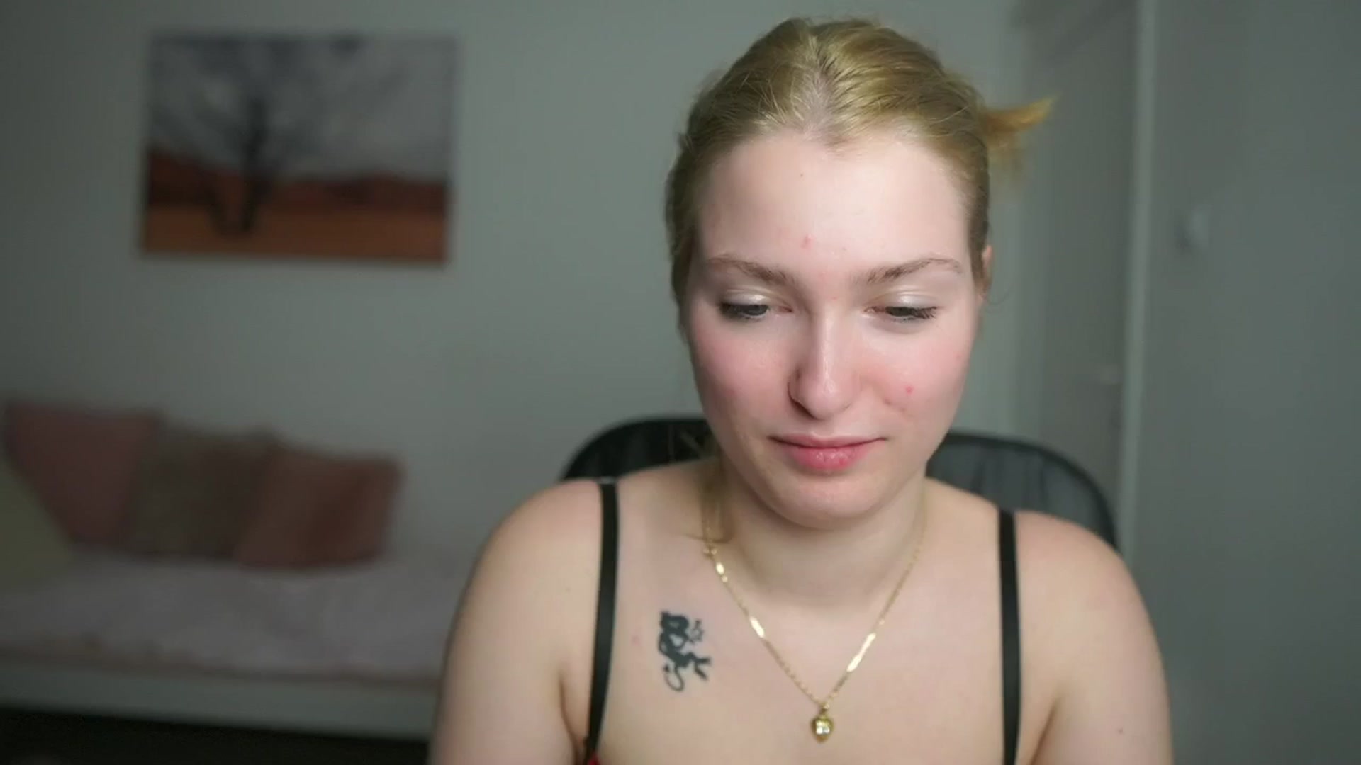 Gallery image thumbnail from Mia_Melano_'s myfreecams stream on, 04/24/2024, 01:55 image 19 of 20