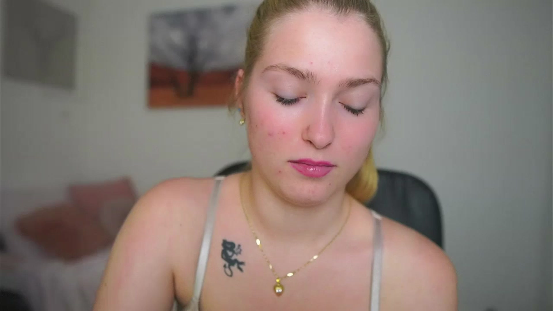 Gallery image thumbnail from Mia_Melano_'s myfreecams stream on, 05/17/2024, 16:43 image 4 of 20