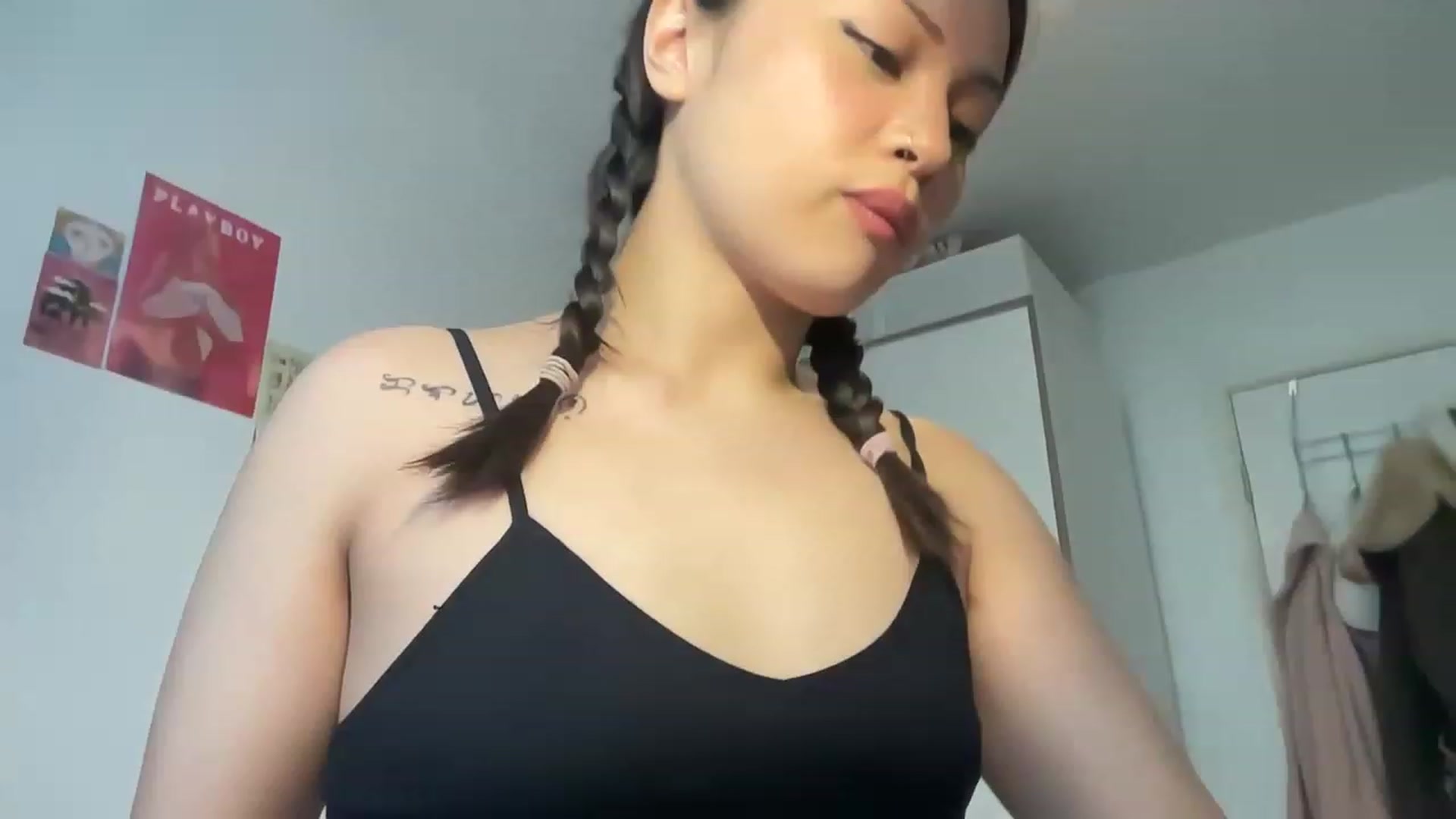 Gallery image thumbnail from Mia_Miyuki's myfreecams stream on, 12/05/2022, 13:46 image 17 of 20