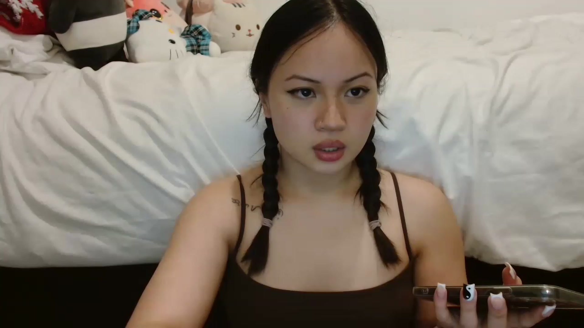 Gallery image thumbnail from Mia_Miyuki's myfreecams stream on, 01/02/2023, 23:41 image 17 of 20