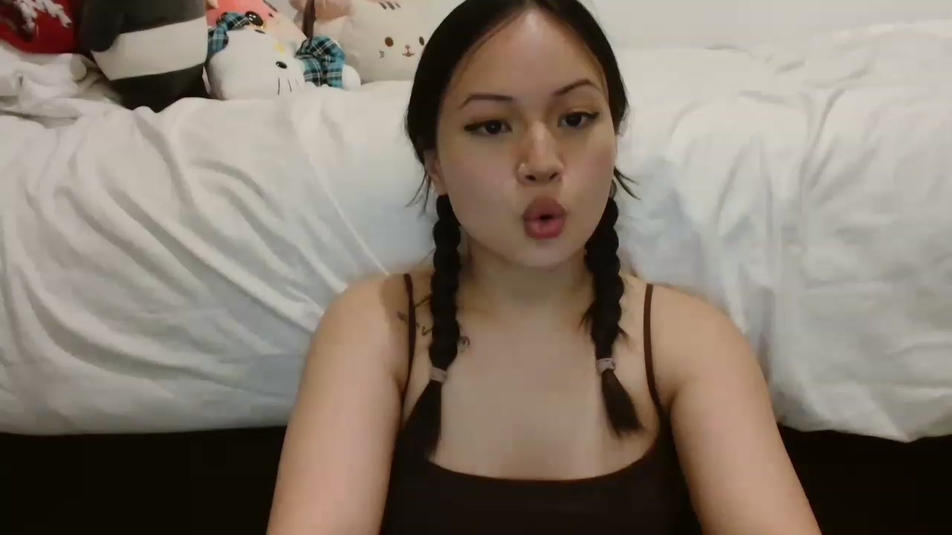 Gallery image thumbnail from Mia_Miyuki's myfreecams stream on, 01/02/2023, 23:41 image 20 of 20