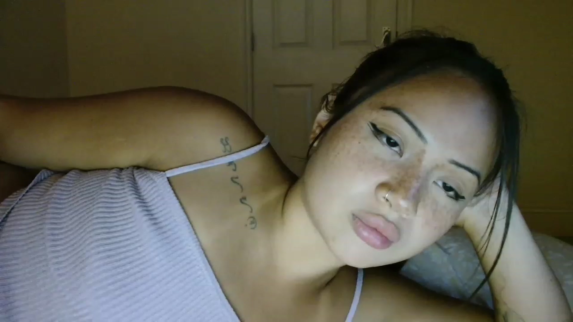 Gallery image thumbnail from Mia_Miyuki's myfreecams stream on, 05/16/2023, 21:30 image 19 of 20