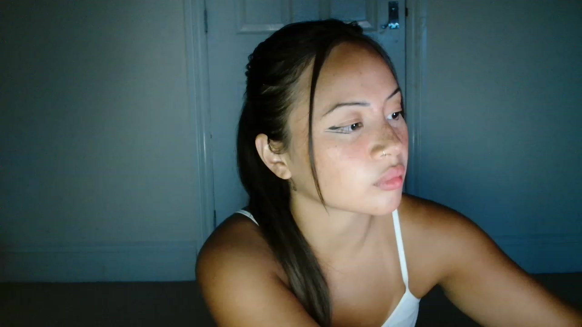 Gallery image thumbnail from Mia_Miyuki's myfreecams stream on, 05/18/2023, 21:11 image 11 of 20